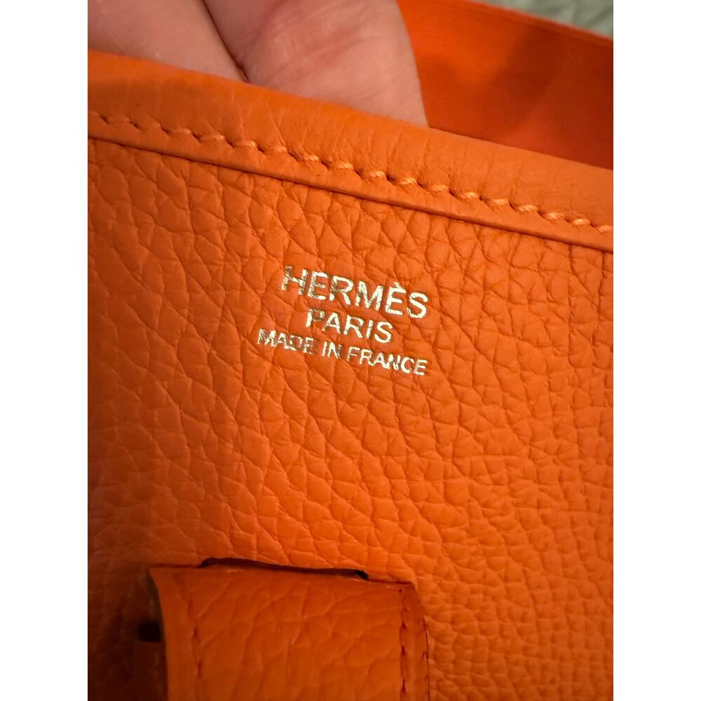HERMES Orange Evelyne III 29 PM Crossbody Bag Purse Perforated H PHW Excellent - Picture 11 of 14